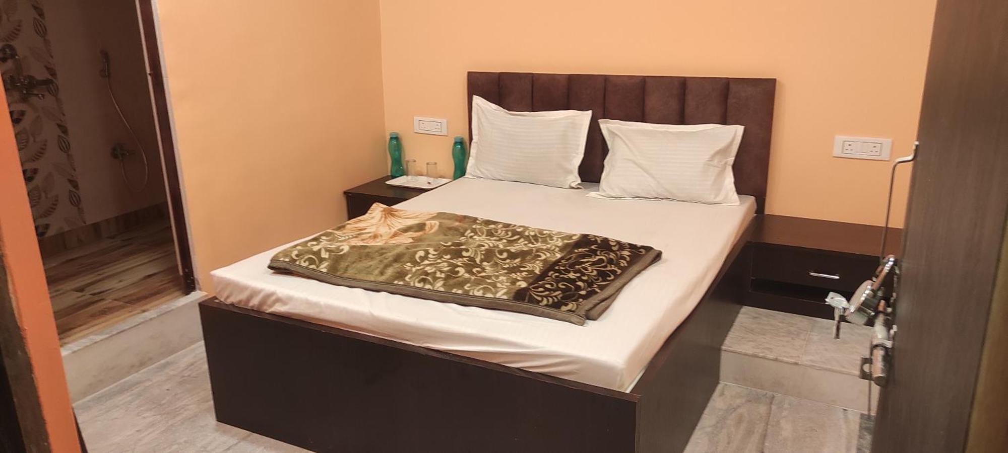 Hotel Royal Inn Salkhia Екстер'єр фото