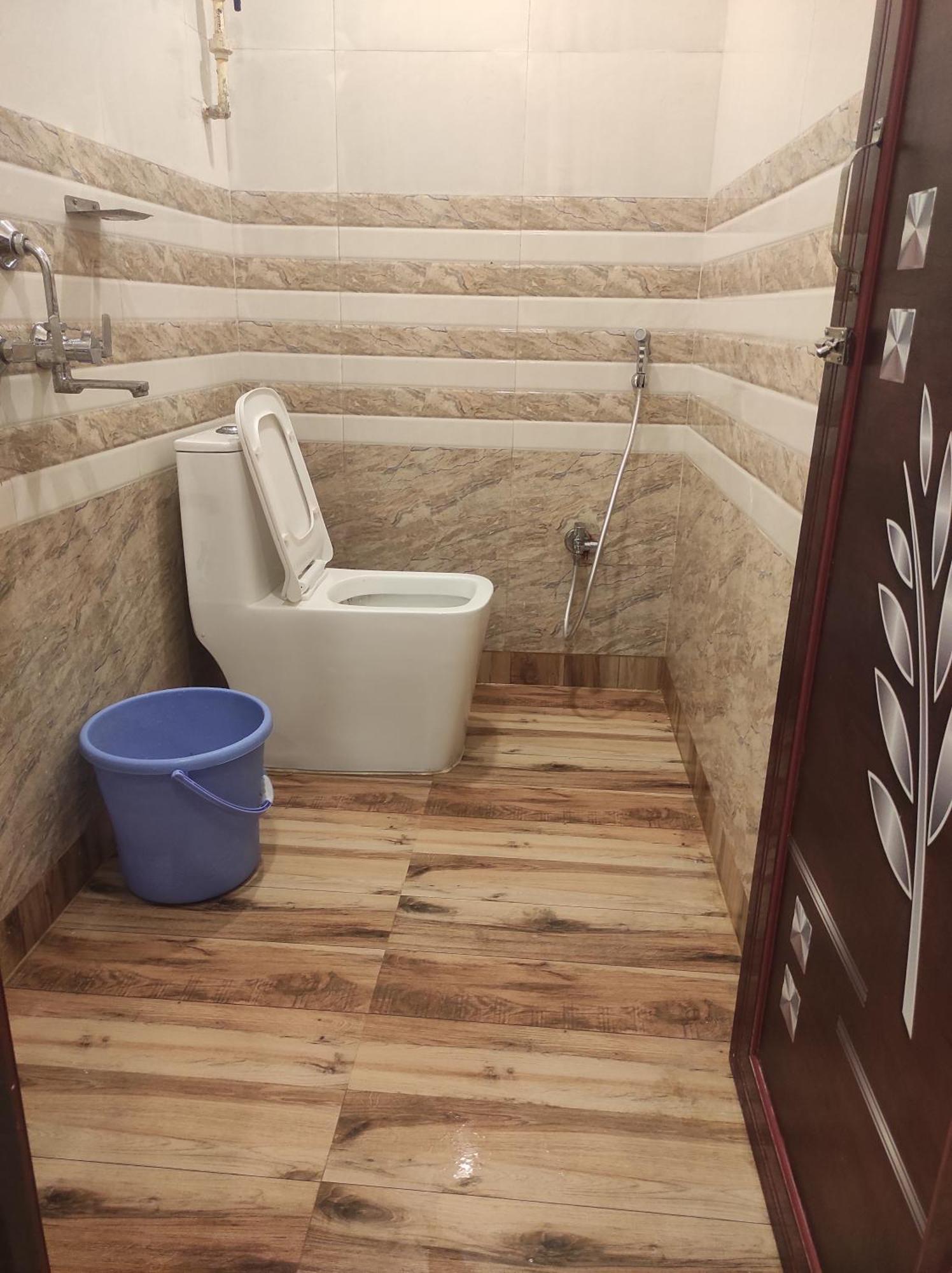 Hotel Royal Inn Salkhia Екстер'єр фото